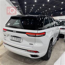 جیپ گراند شیرۆکی